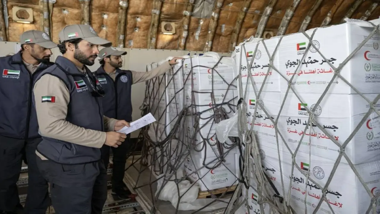 وصول آخر طائرات الجسر الجوي الإماراتي إلى العريش لدعم قطاع غزة
